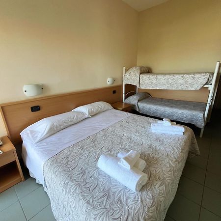 Hotel Nuovo Diana Senigallia Exterior photo