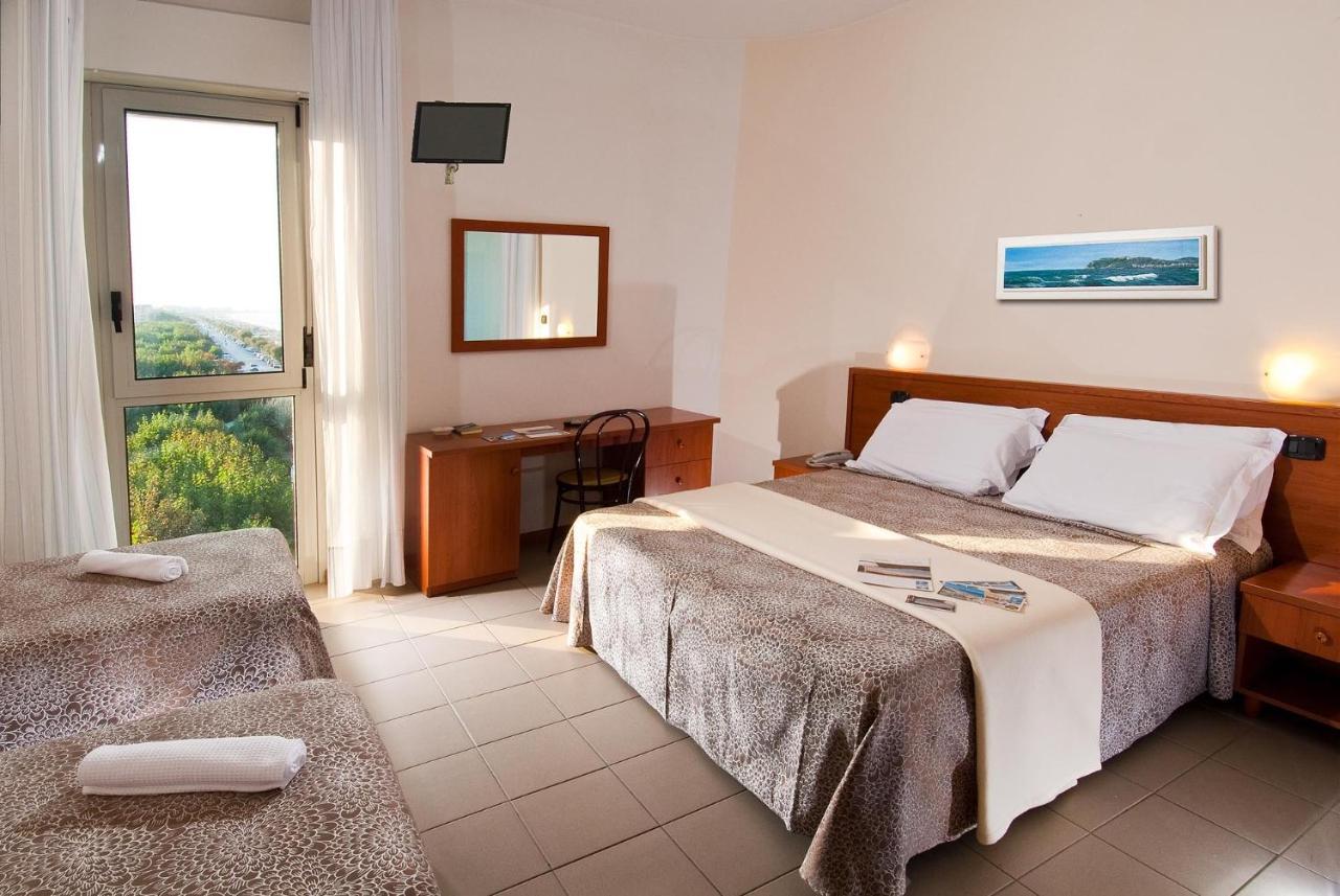 Hotel Nuovo Diana Senigallia Exterior photo